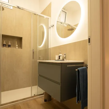 Nilu Apartment Bari